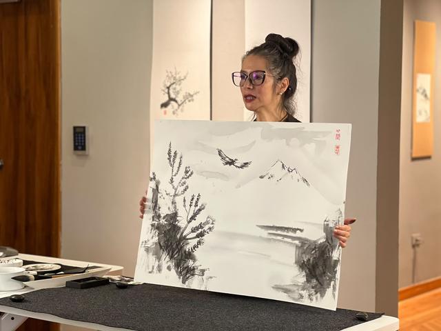 Masterclass: «El Sumi-e en el arte visual occidental» en el marco de la exposición MA NO HIKARI (La luz del intervalo) junto a la artista FiraMa