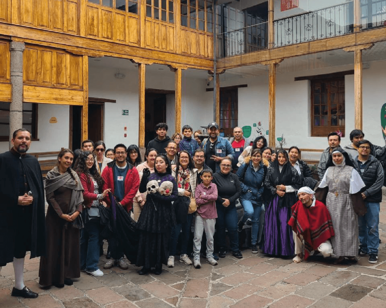 Mesa de trabajo 5-8